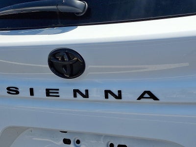 2026 Toyota Sienna XSE AWD 7-Passenger (Natl)