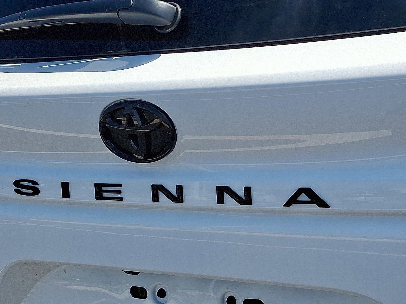 2026 Toyota Sienna XSE AWD 7-Passenger (Natl)