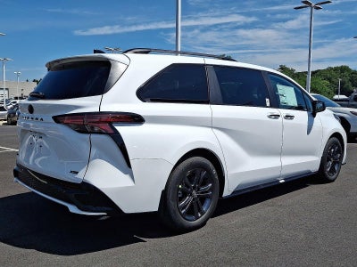 2026 Toyota Sienna XSE AWD 7-Passenger (Natl)