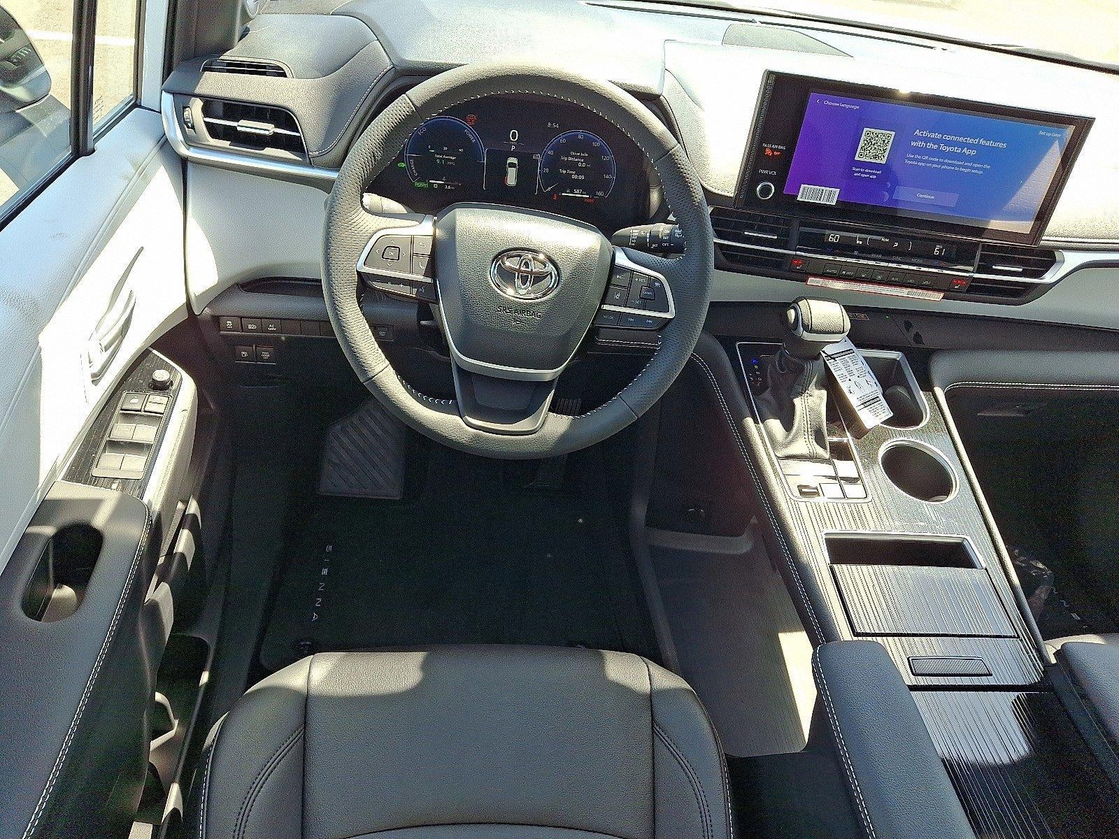 2026 Toyota Sienna XSE AWD 7-Passenger (Natl)
