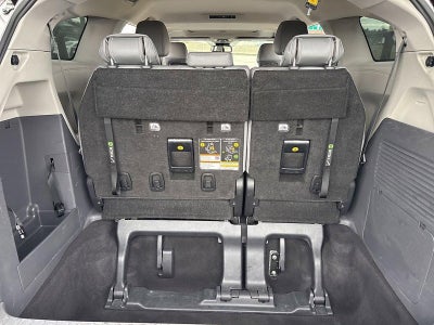 2023 Toyota Sienna XLE FWD 8-Passenger (Natl)