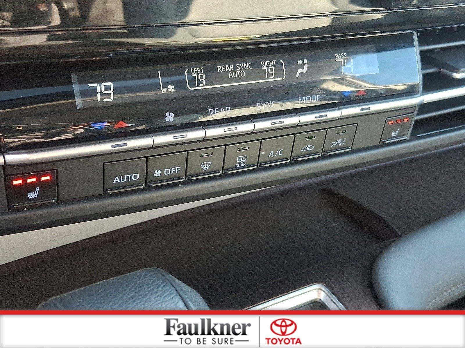 2023 Toyota Sienna XLE FWD 8-Passenger (Natl)