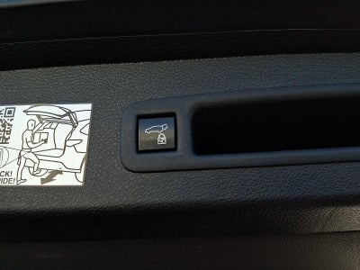 2023 Toyota Sienna XLE FWD 8-Passenger (Natl)