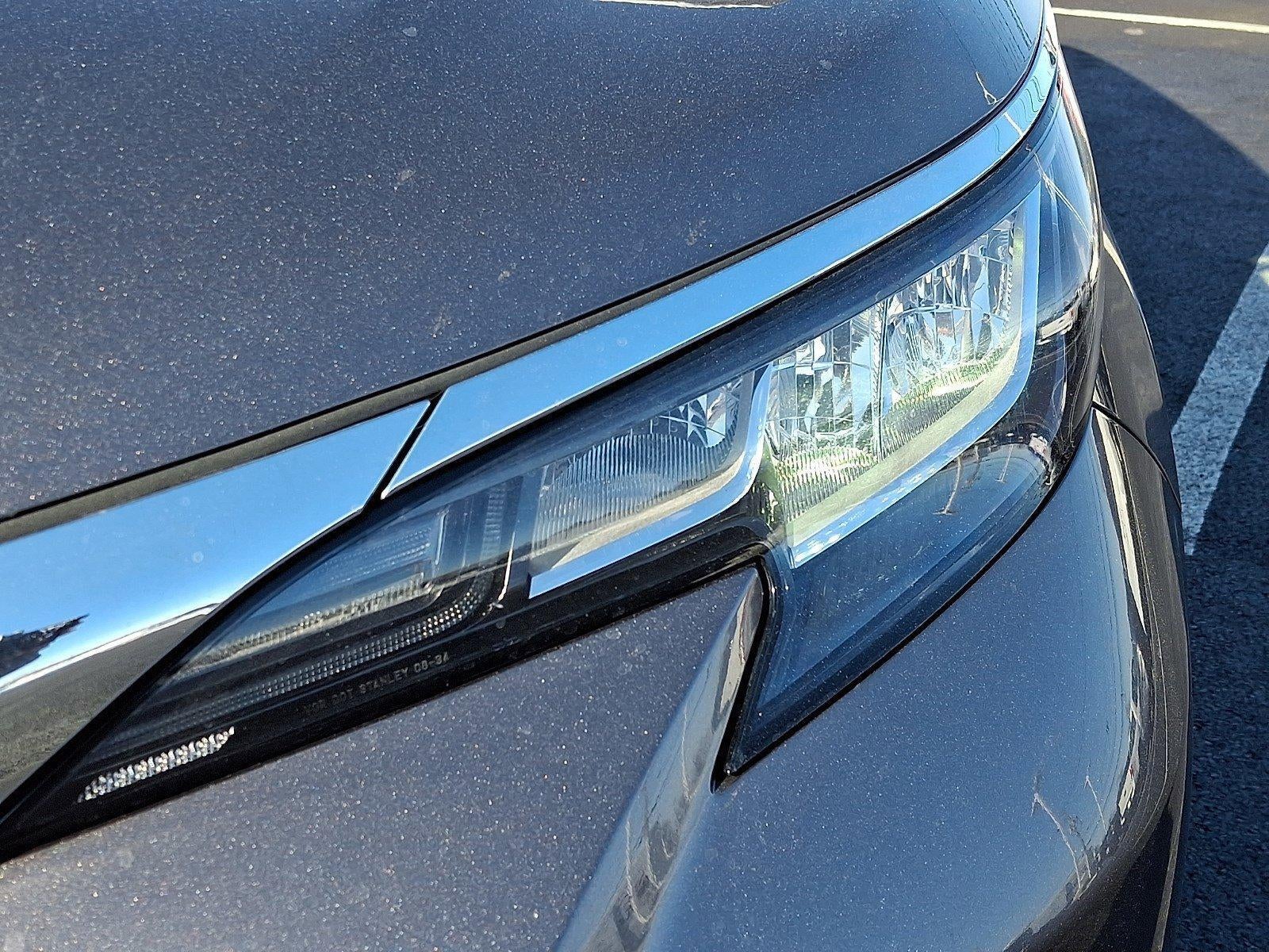 2023 Toyota Sienna XLE FWD 8-Passenger (Natl)