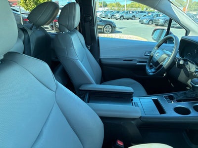 2026 Toyota Sienna XLE 8 Passenger