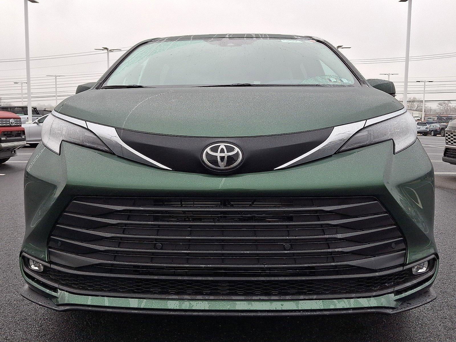 2026 Toyota Sienna XLE AWD 7-Passenger (Natl)