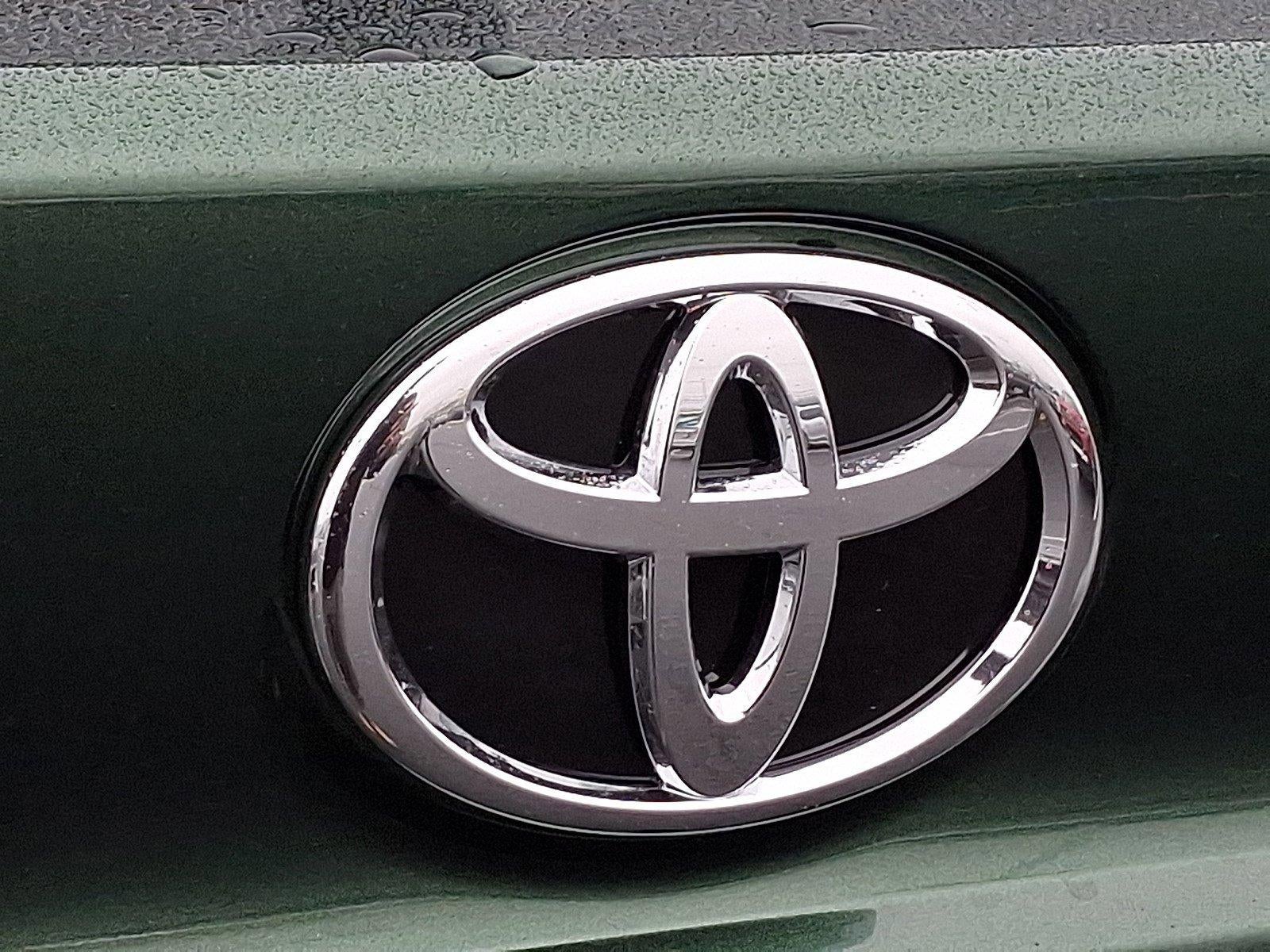 2026 Toyota Sienna XLE AWD 7-Passenger (Natl)