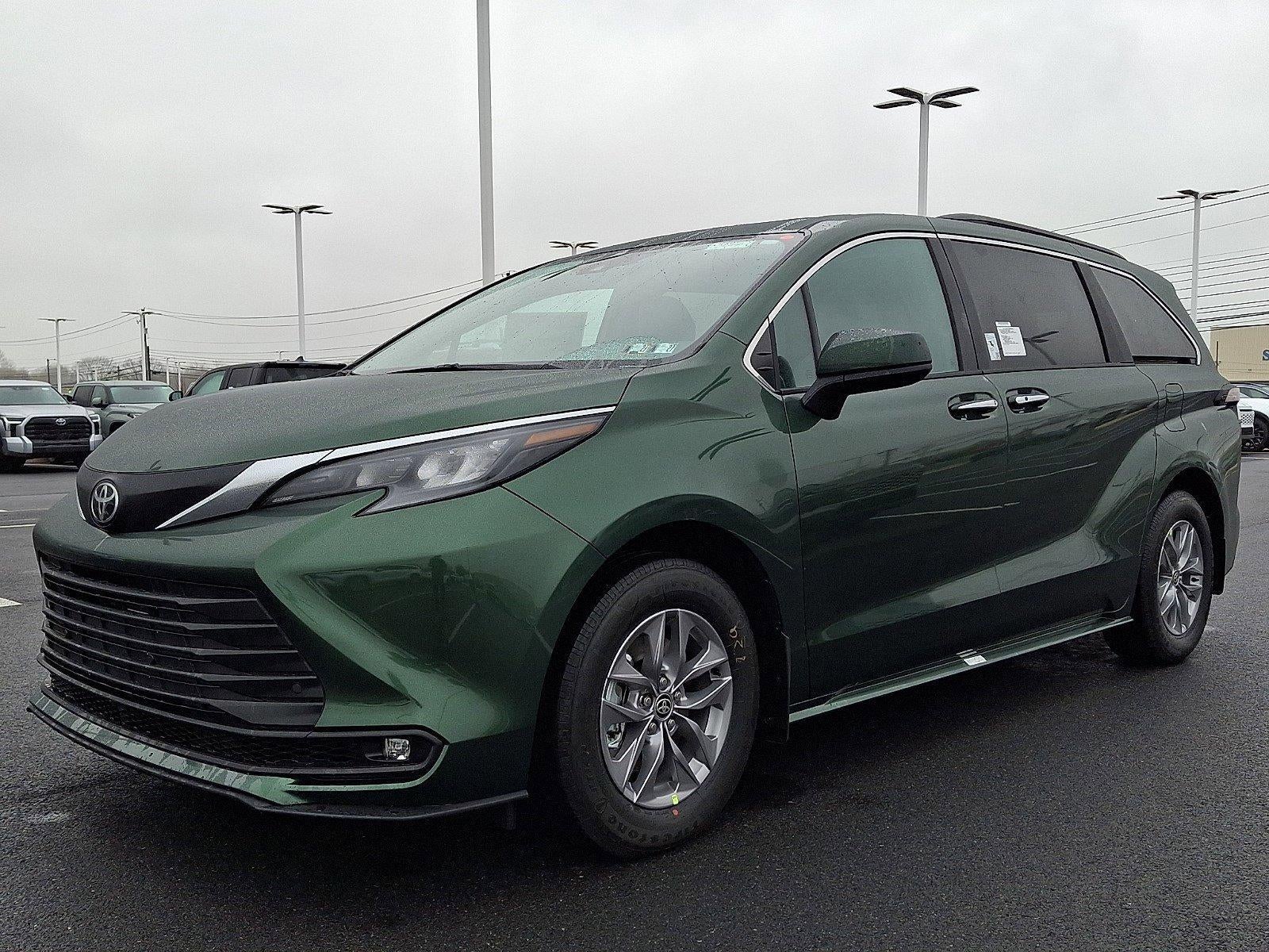 2026 Toyota Sienna XLE AWD 7-Passenger (Natl)