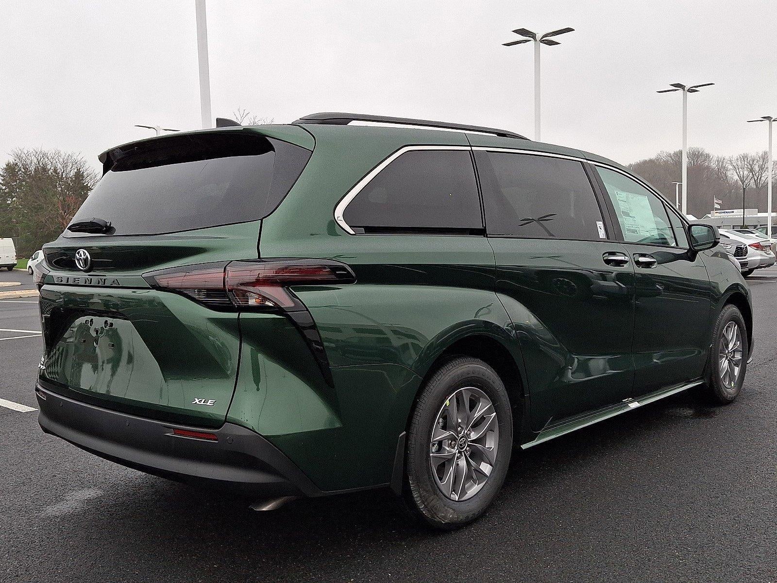 2026 Toyota Sienna XLE AWD 7-Passenger (Natl)