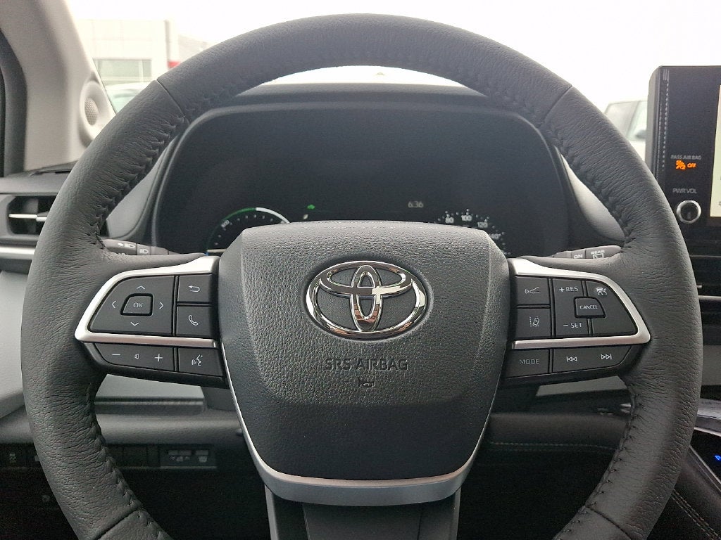 2026 Toyota Sienna XLE 7 Passenger