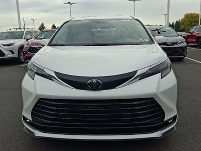 2026 Toyota Sienna XLE 7 Passenger