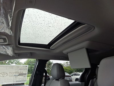 2026 Toyota Sienna XLE AWD 7-Passenger (Natl)