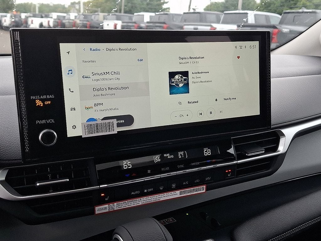 2026 Toyota Sienna XLE AWD 7-Passenger (Natl)