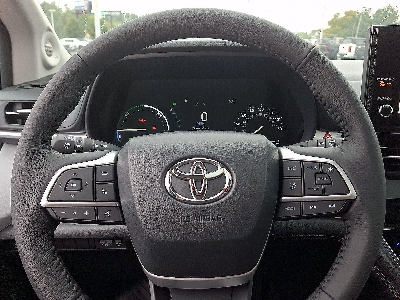 2026 Toyota Sienna XLE AWD 7-Passenger (Natl)