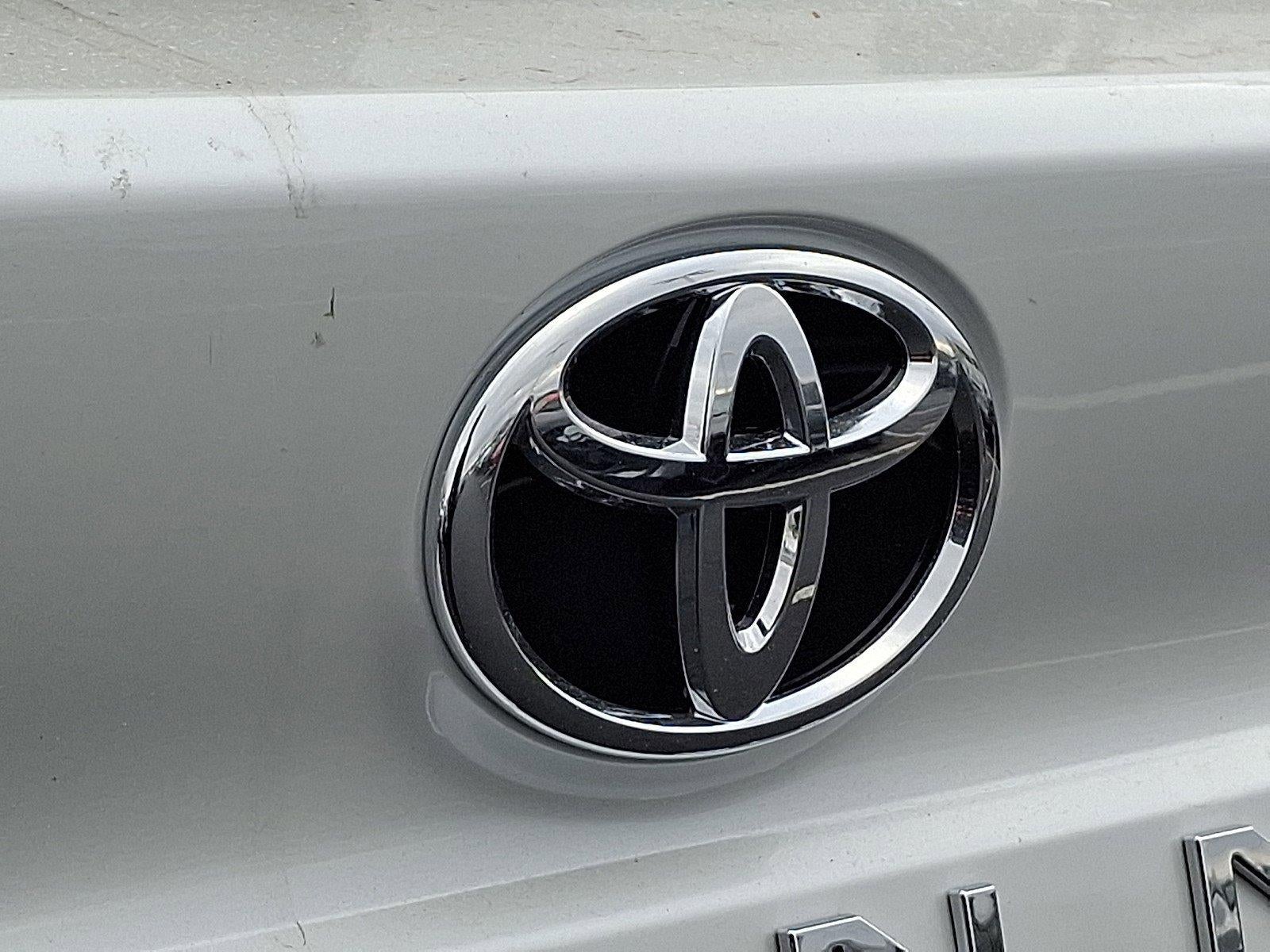 2026 Toyota Sienna Limited AWD 7-Passenger (GS)