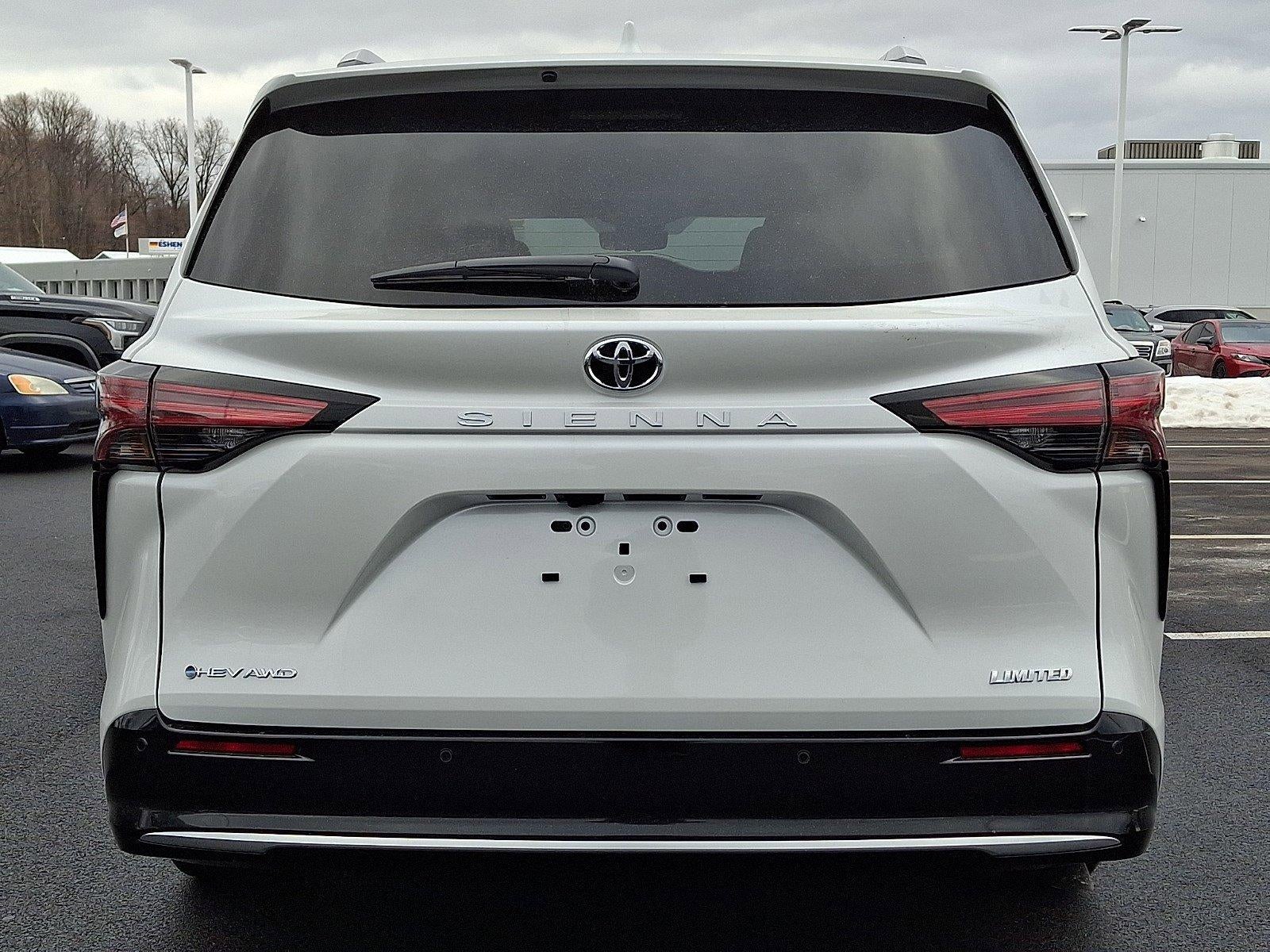 2026 Toyota Sienna Limited AWD 7-Passenger (GS)