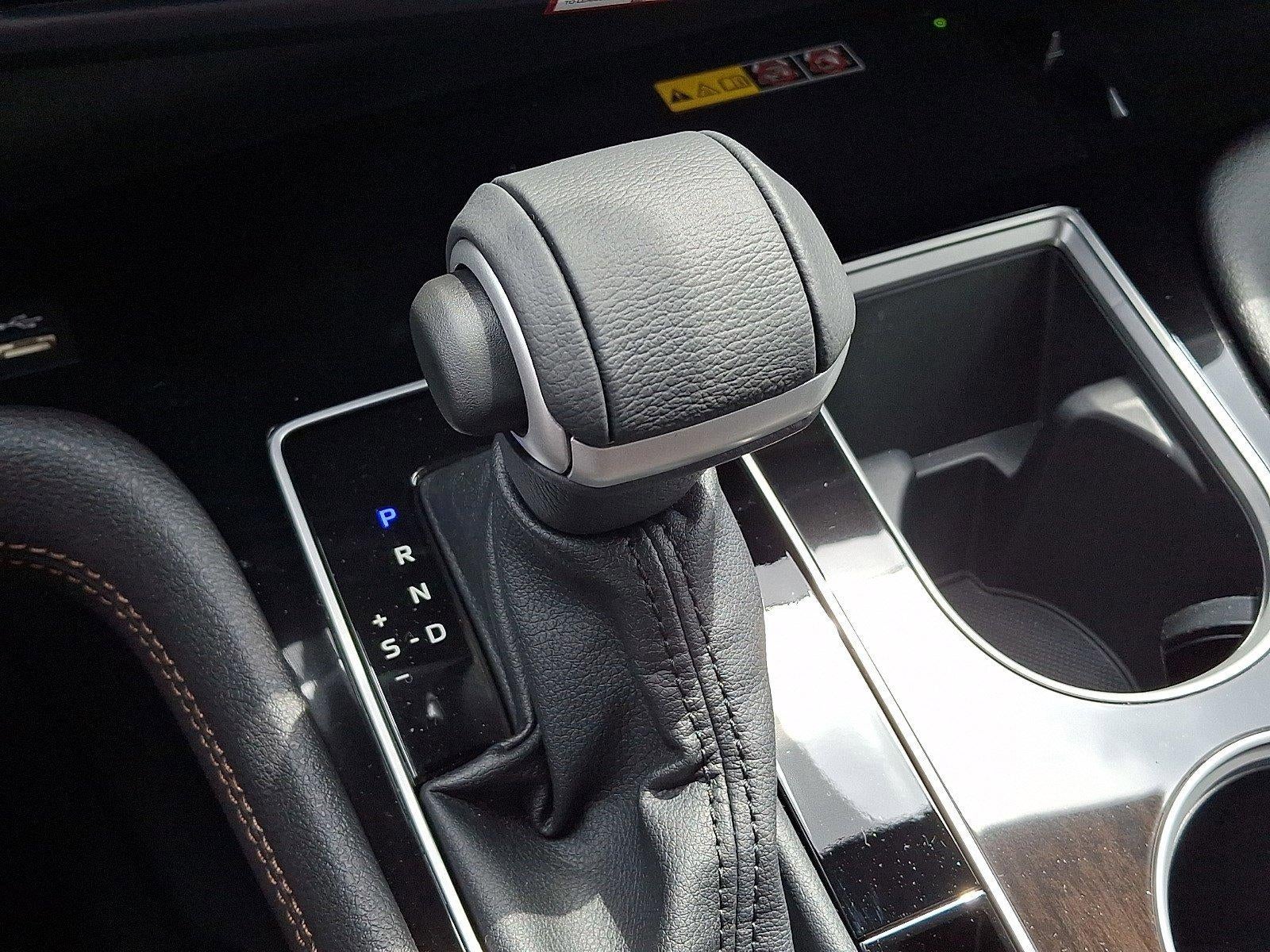 2026 Toyota Sienna Limited AWD 7-Passenger (GS)