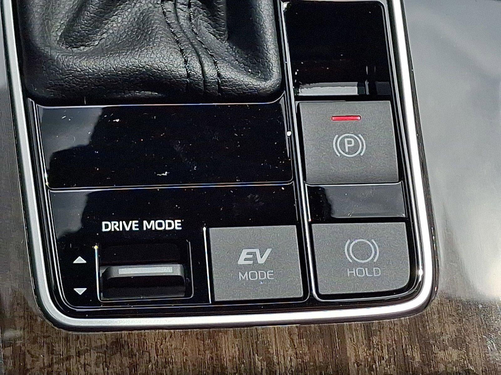 2026 Toyota Sienna Limited AWD 7-Passenger (GS)