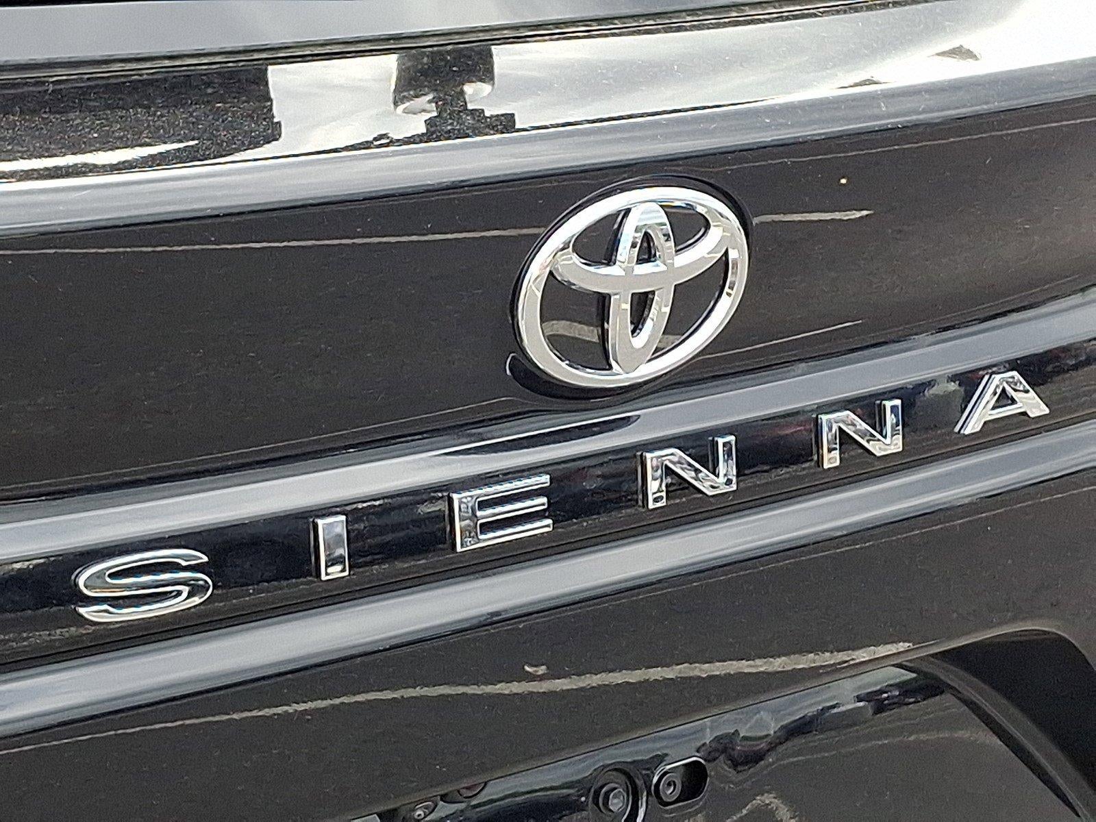 2026 Toyota Sienna Limited AWD 7-Passenger (GS)