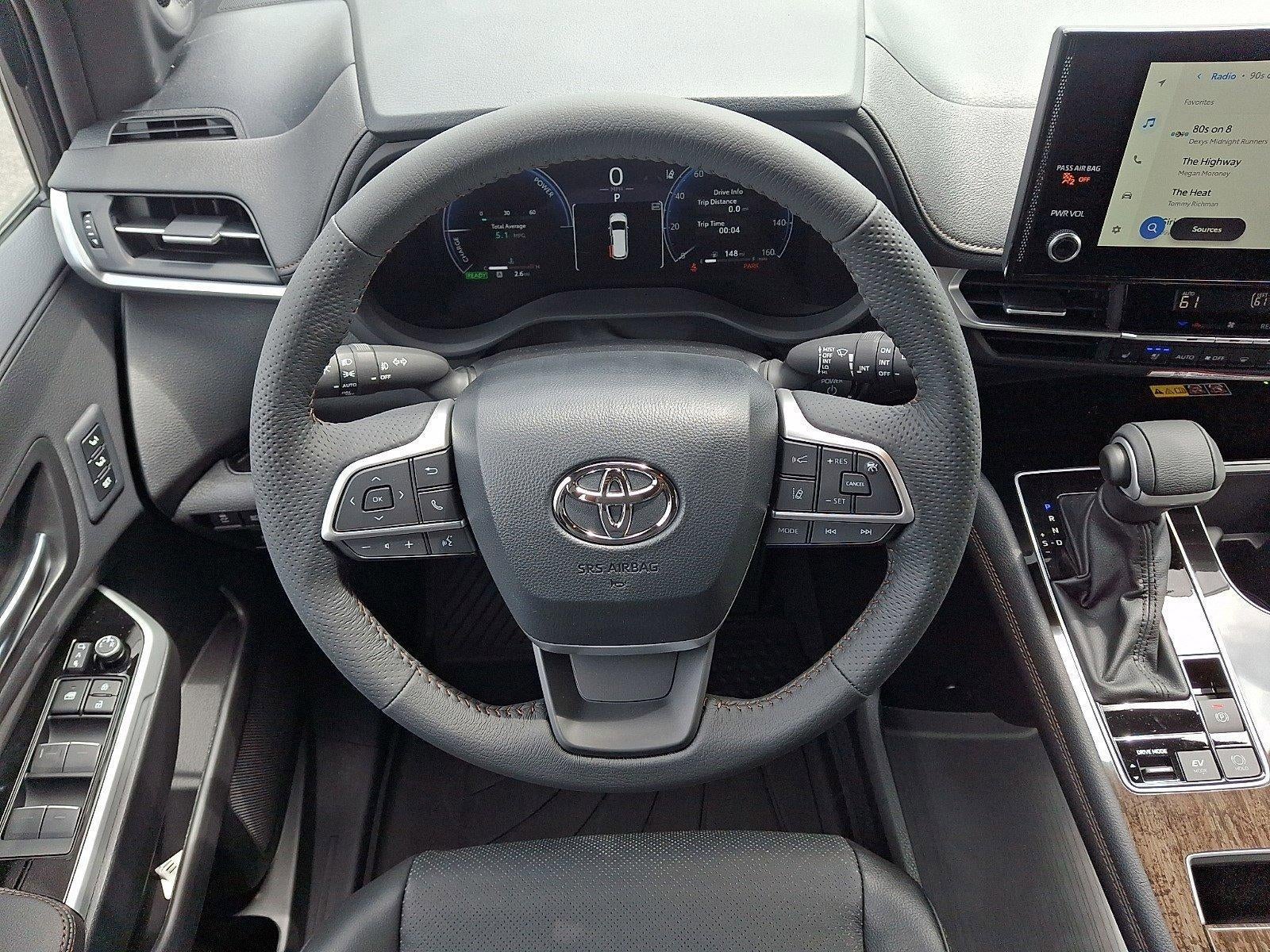 2026 Toyota Sienna Limited AWD 7-Passenger (GS)