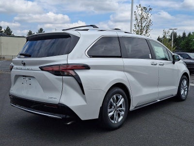 2026 Toyota Sienna Limited AWD 7-Passenger (GS)