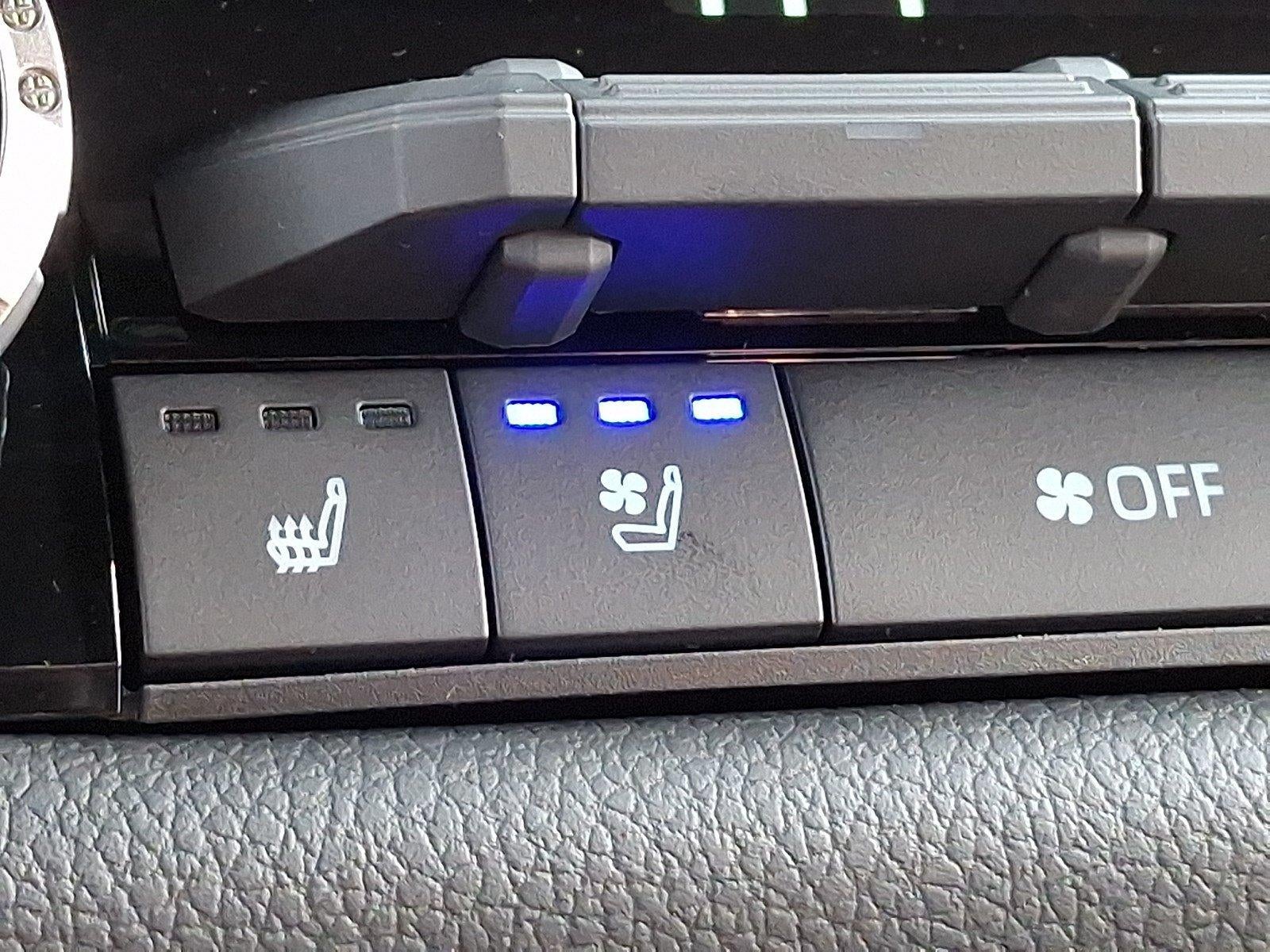 2026 Toyota Tundra 4WD 4WD Limited CrewMax 5.5' Bed (Natl)