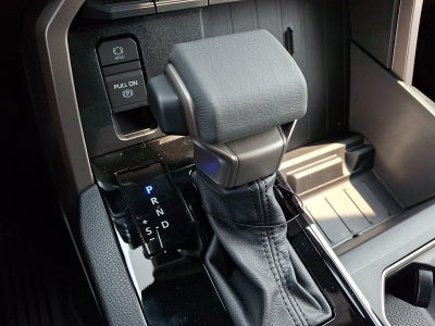 2026 Toyota Tundra 4WD 4WD SR5 CrewMax 5.5' Bed (SE)