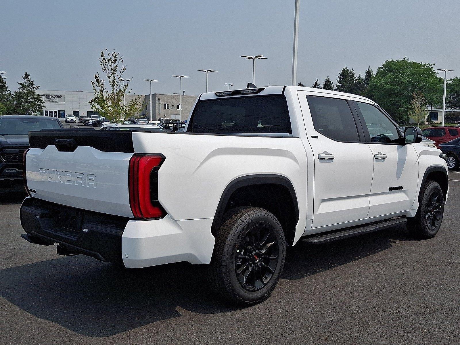 2026 Toyota Tundra 4WD 4WD SR5 CrewMax 5.5' Bed (SE)