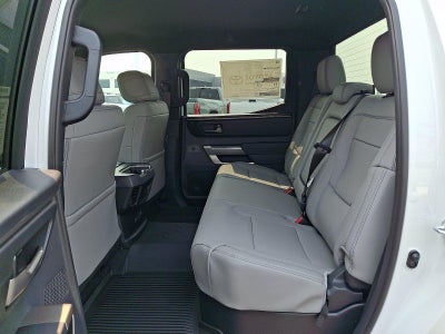 2026 Toyota Tundra 4WD 4WD SR5 CrewMax 5.5' Bed (SE)