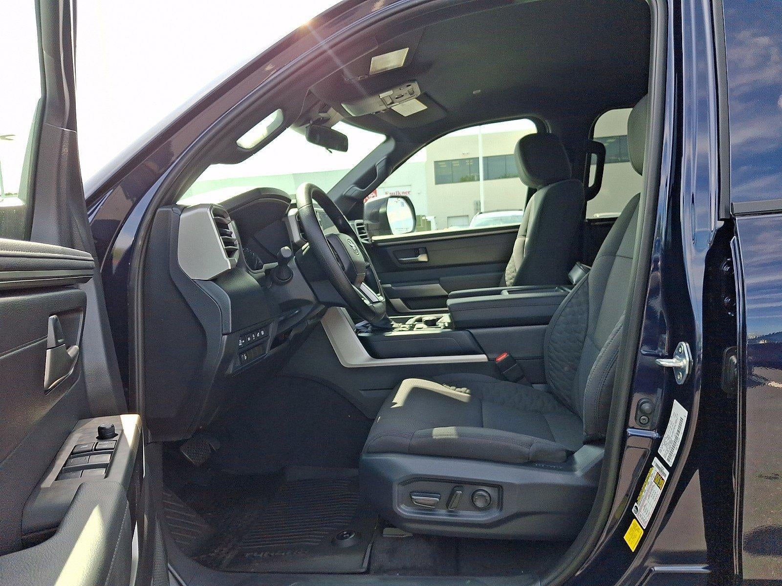 2026 Toyota Tundra 4WD 4WD SR5 CrewMax 5.5' Bed (SE)