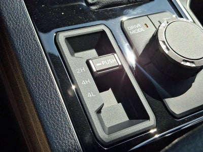 2026 Toyota Tundra 4WD 4WD SR5 CrewMax 5.5' Bed (SE)