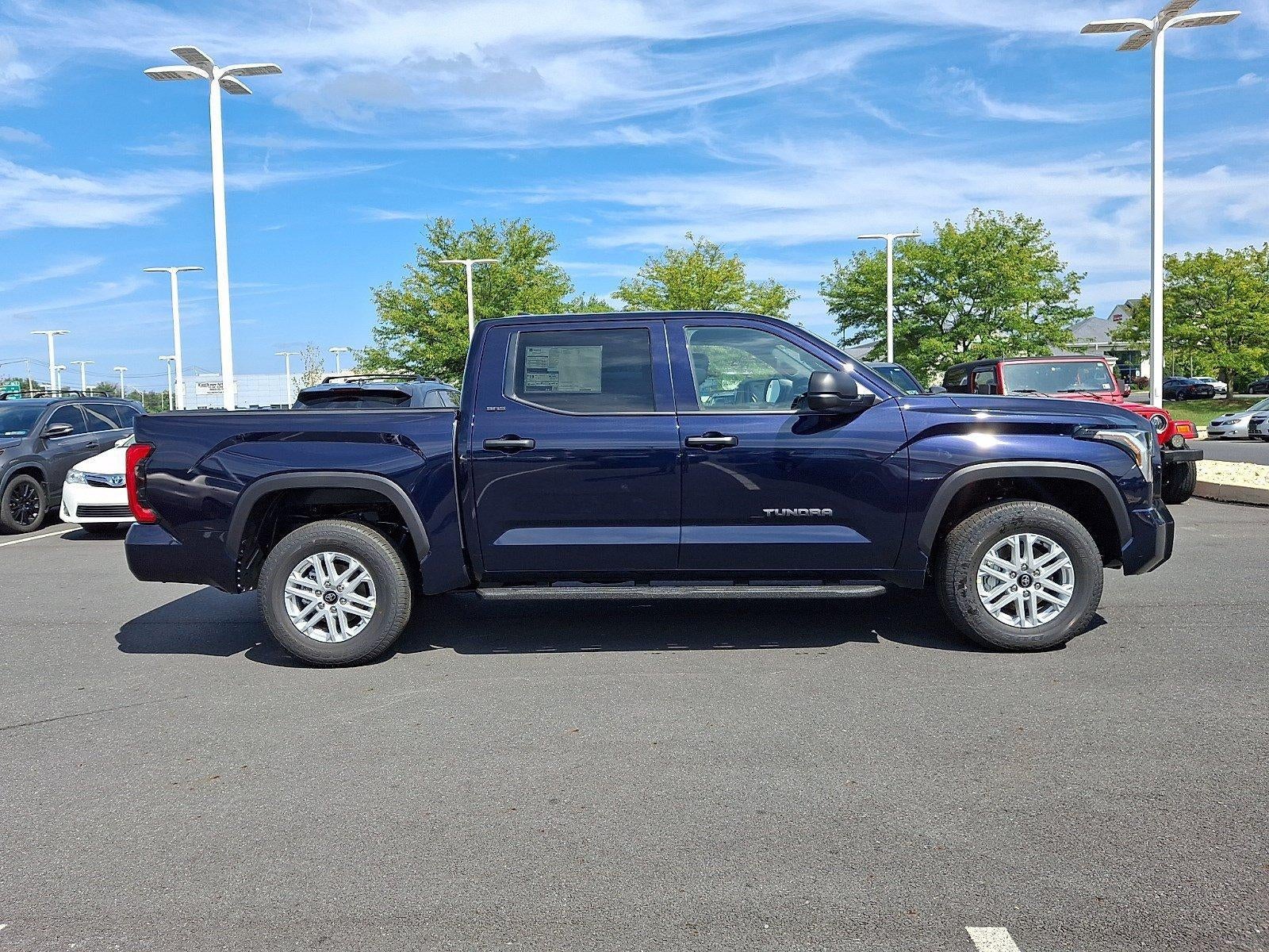 2026 Toyota Tundra 4WD 4WD SR5 CrewMax 5.5' Bed (SE)