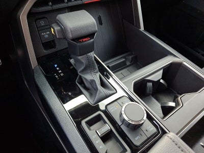 2026 Toyota Tundra 4WD 4WD SR5 CrewMax 5.5' Bed (SE)