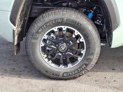 2026 Toyota Tundra 4WD 4WD SR5 CrewMax 5.5' Bed (SE)