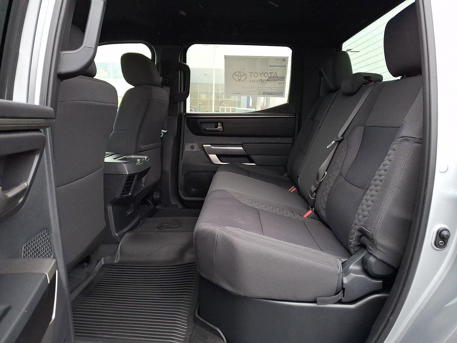 2026 Toyota Tundra 4WD 4WD SR5 CrewMax 5.5' Bed (SE)