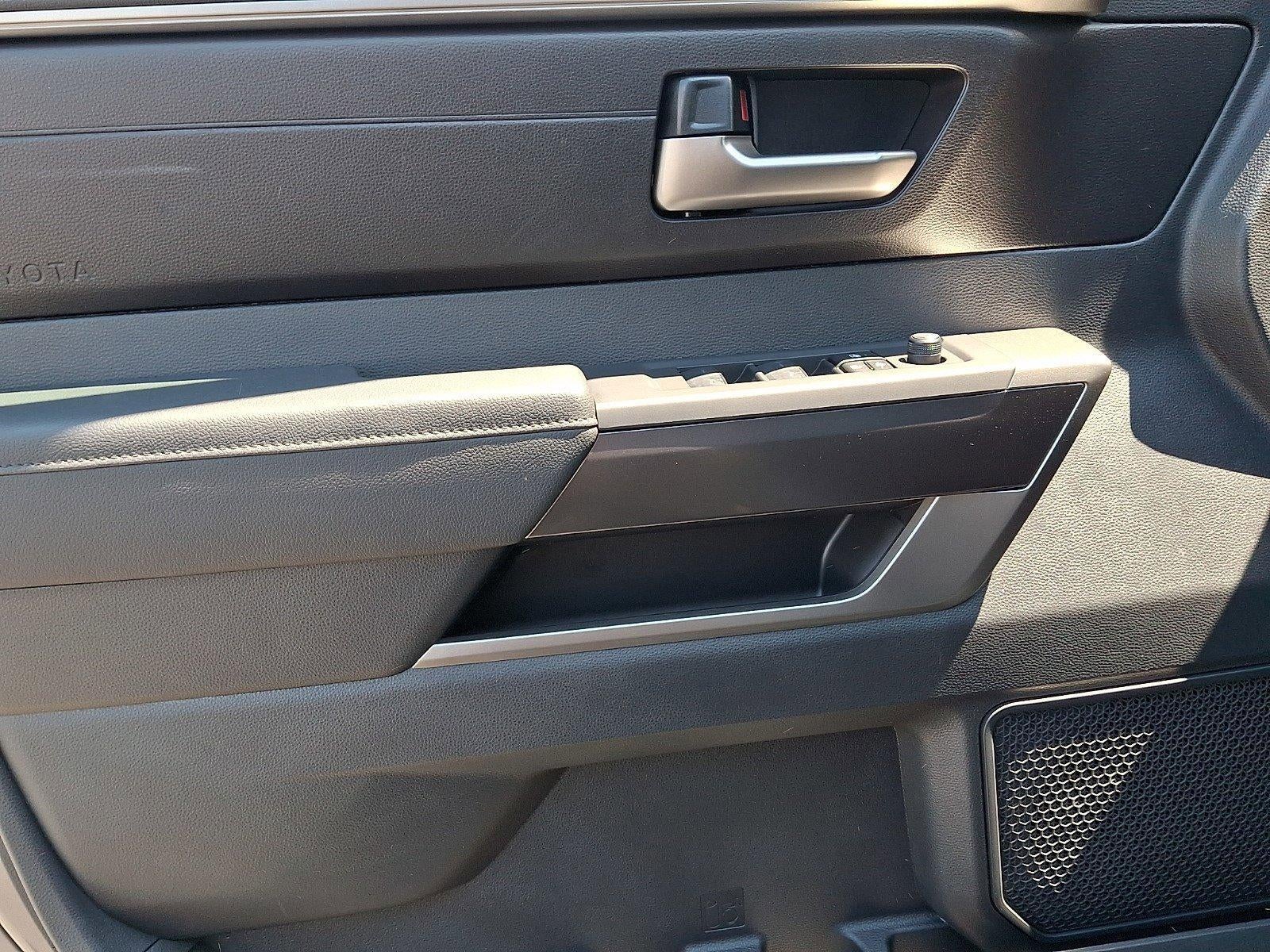 2026 Toyota Tundra 4WD 4WD SR5 CrewMax 5.5' Bed (SE)