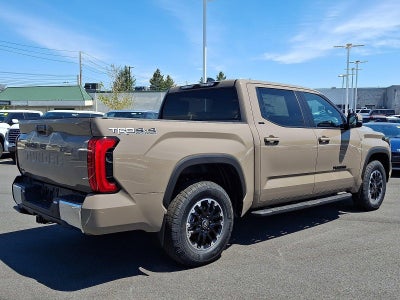 2026 Toyota Tundra 4WD 4WD SR5 CrewMax 5.5' Bed (SE)