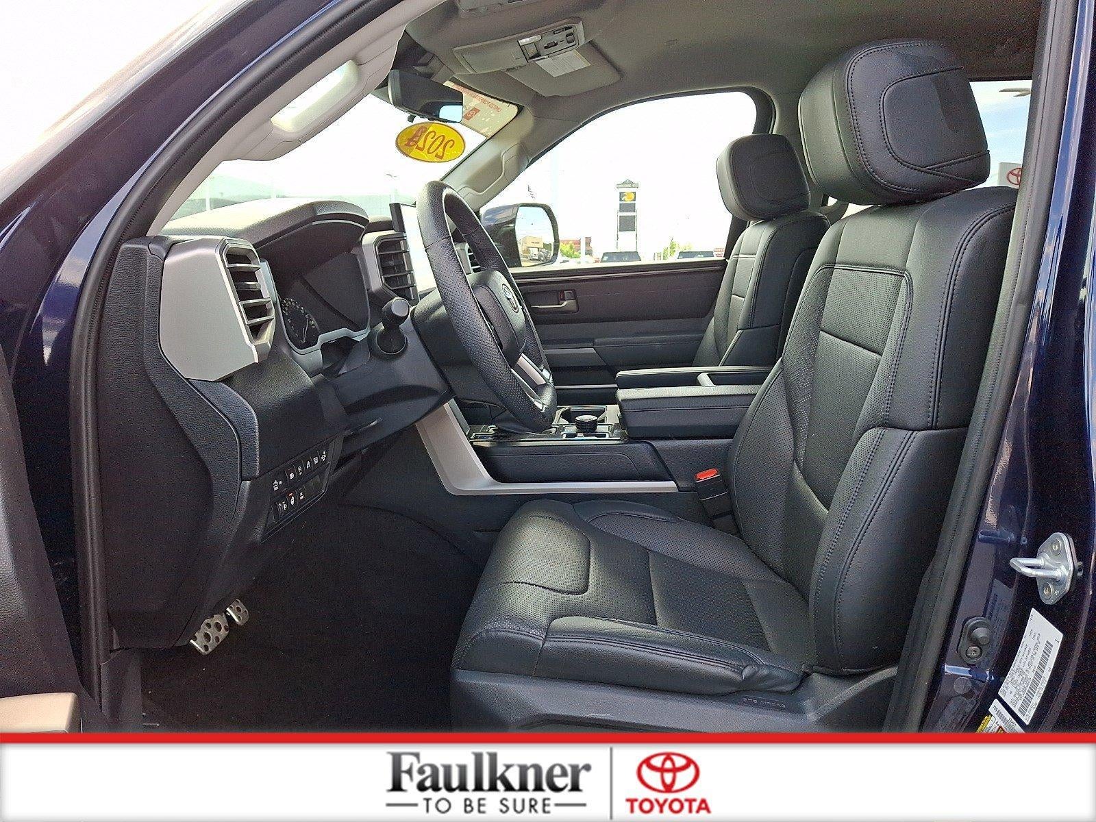 2023 Toyota Tundra 4WD 4WD SR5 CrewMax 5.5' Bed (SE)