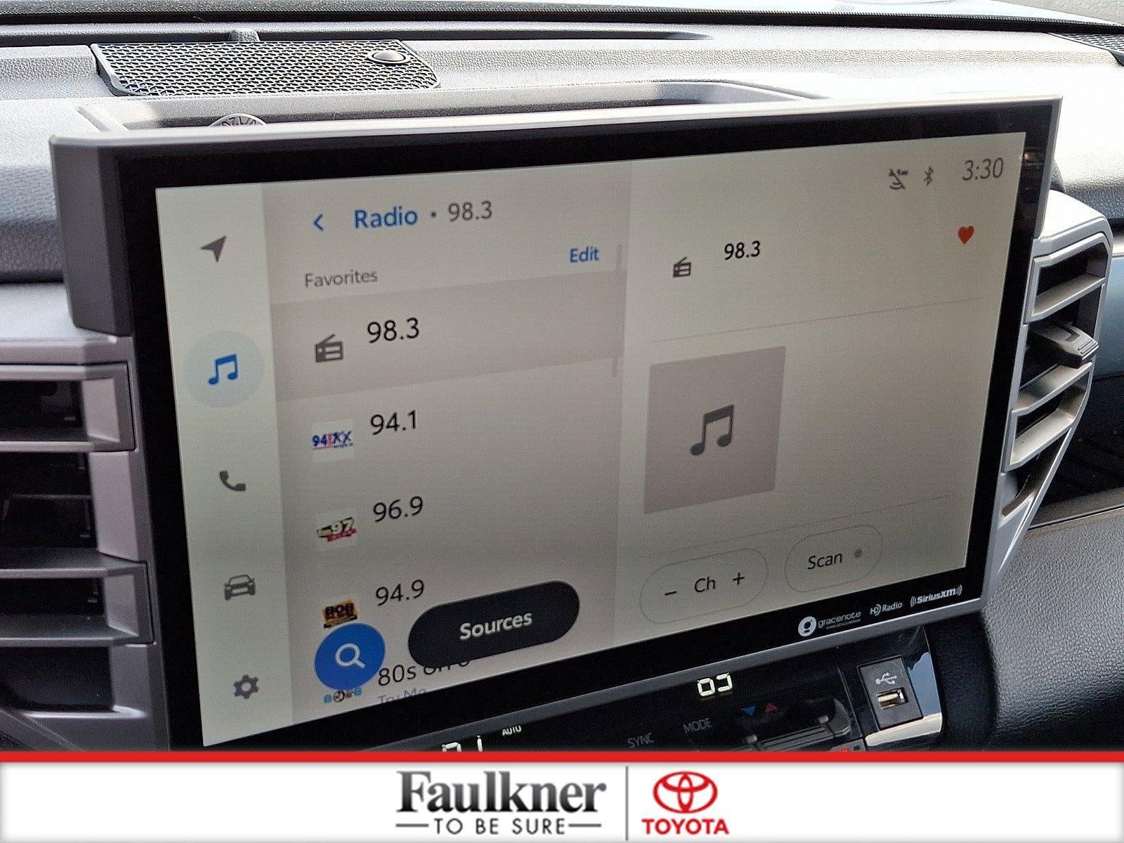 2023 Toyota Tundra 4WD 4WD SR5 CrewMax 5.5' Bed (SE)