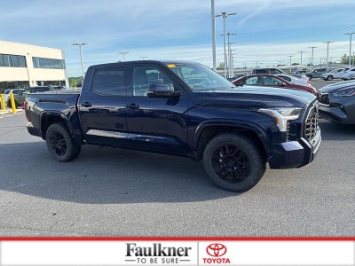 2023 Toyota Tundra 4WD 4WD SR5 CrewMax 5.5' Bed (SE)