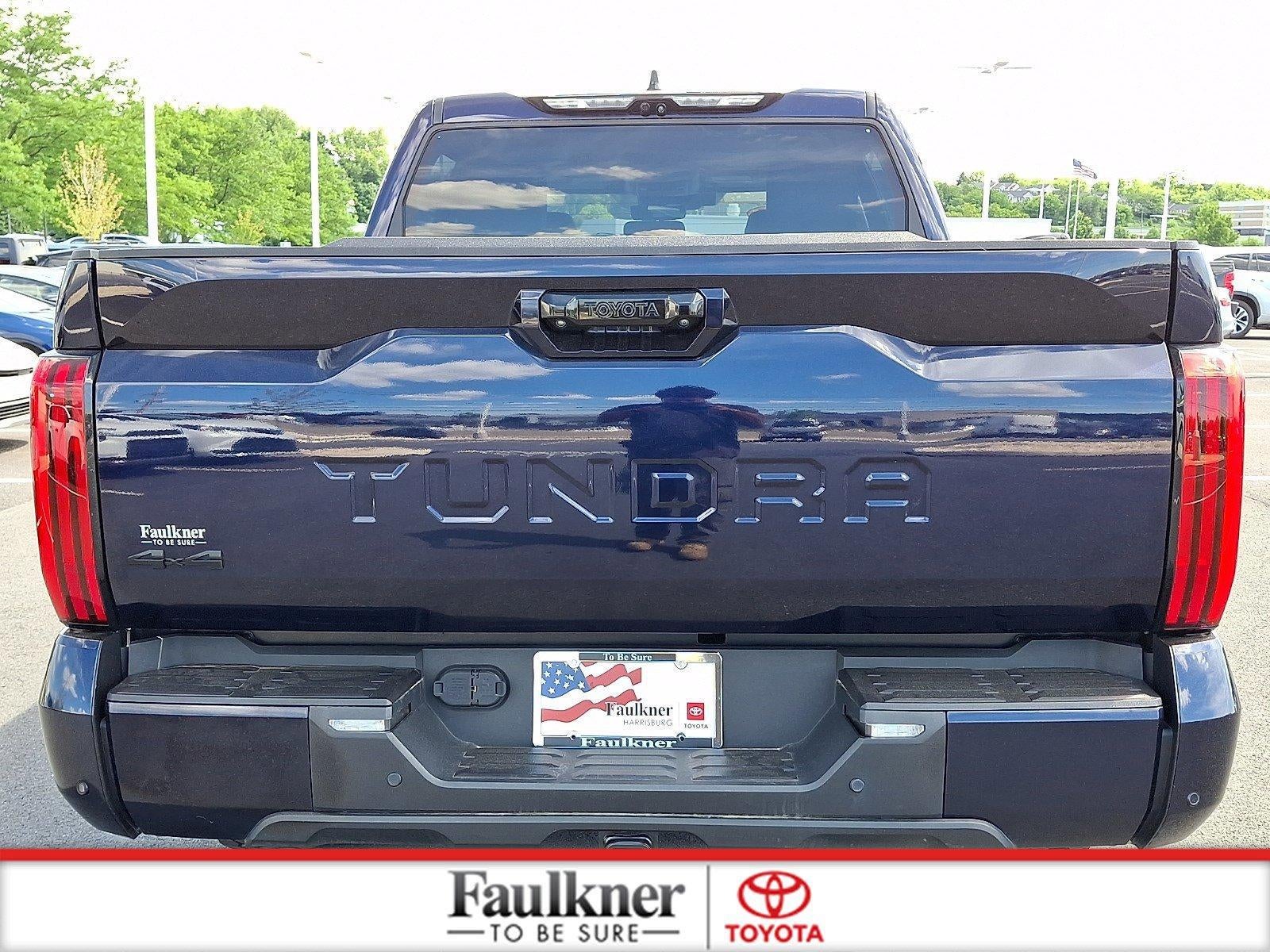 2023 Toyota Tundra 4WD 4WD SR5 CrewMax 5.5' Bed (SE)