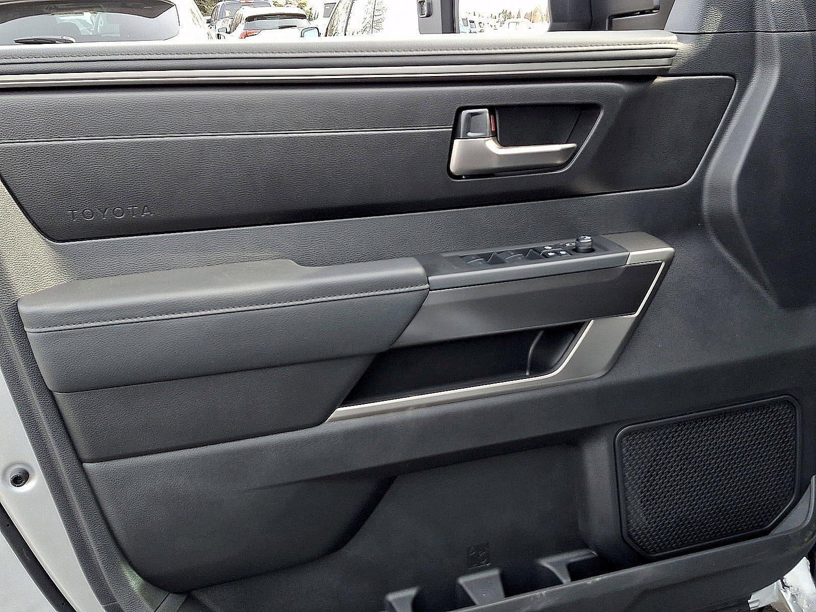 2026 Toyota Tundra 4WD 4WD SR5 CrewMax 5.5' Bed (SE)