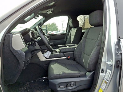 2026 Toyota Tundra 4WD 4WD SR5 CrewMax 5.5' Bed (SE)