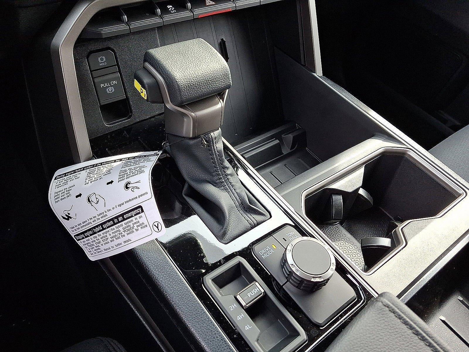 2026 Toyota Tundra 4WD 4WD SR5 CrewMax 5.5' Bed (SE)