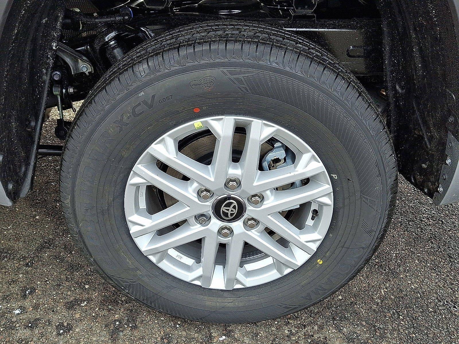 2026 Toyota Tundra 4WD 4WD SR5 CrewMax 5.5' Bed (SE)