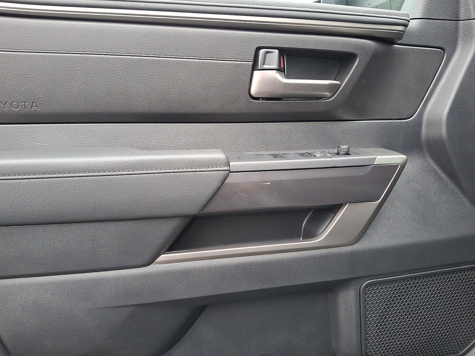 2026 Toyota Tundra 4WD 4WD SR5 CrewMax 5.5' Bed (SE)