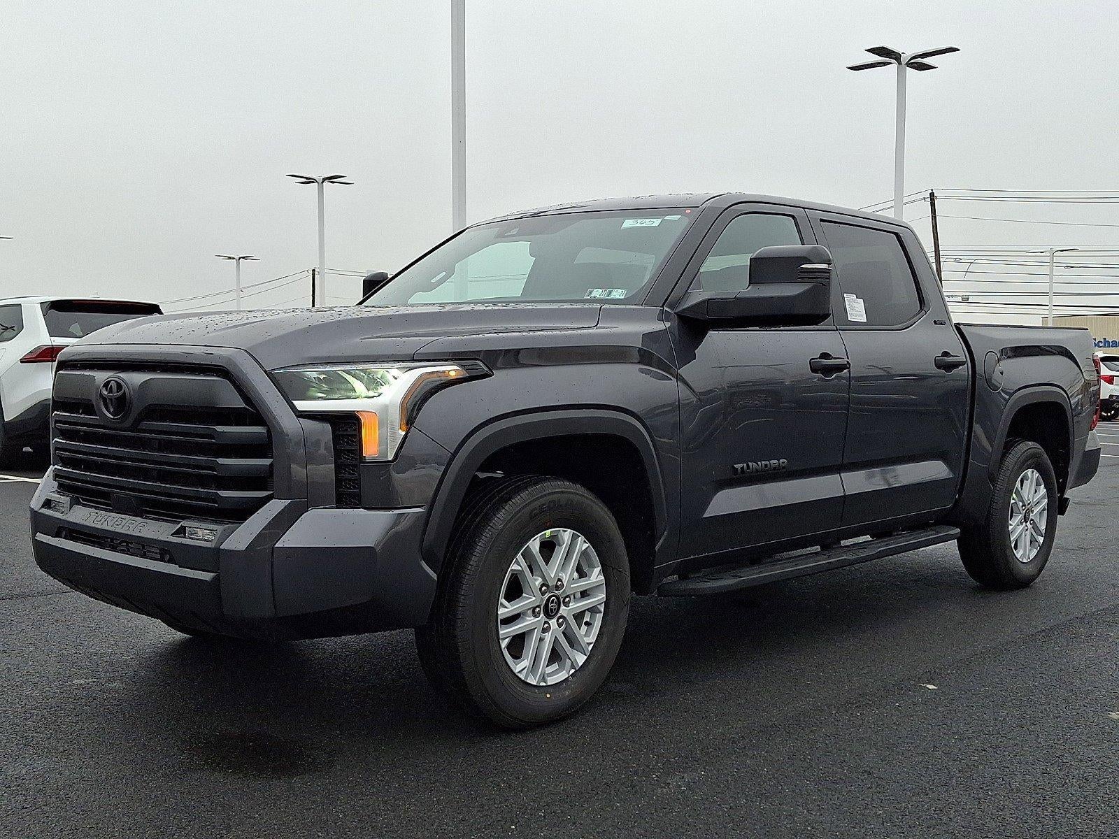 2026 Toyota Tundra 4WD 4WD SR5 CrewMax 5.5' Bed (SE)