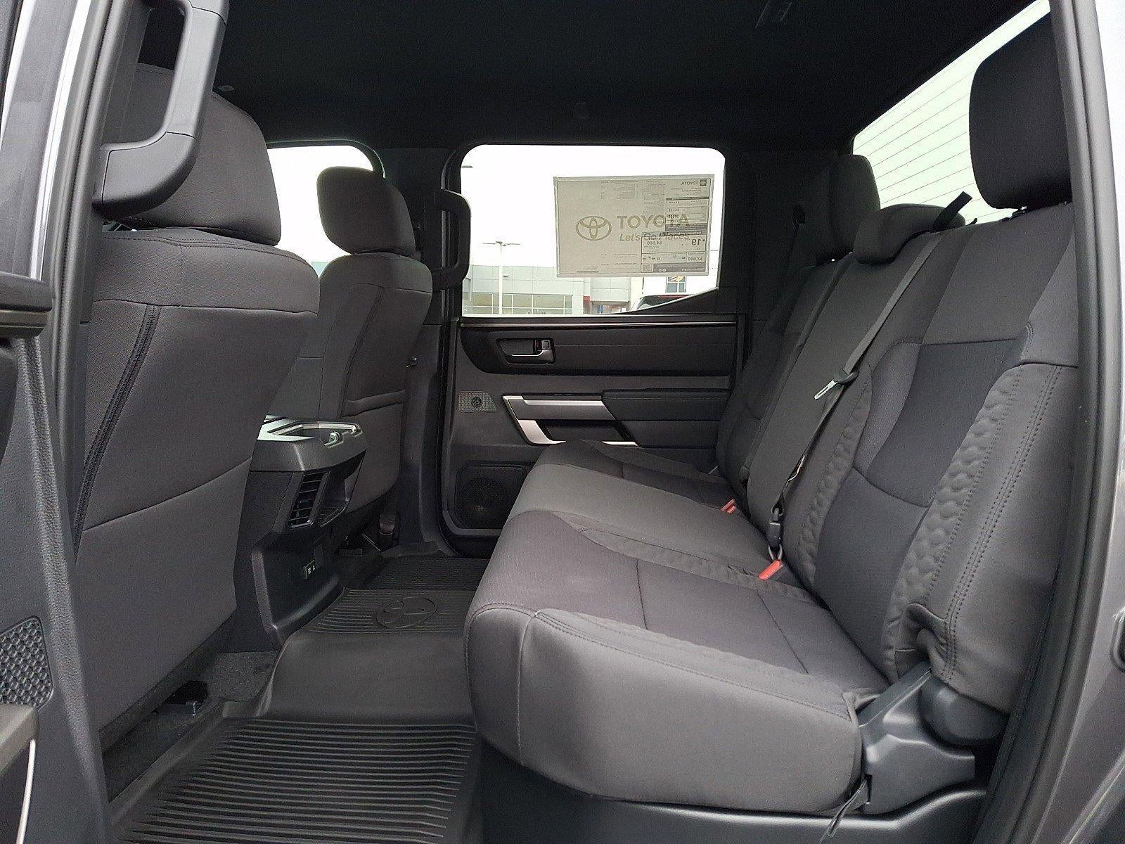 2026 Toyota Tundra 4WD 4WD SR5 CrewMax 5.5' Bed (SE)