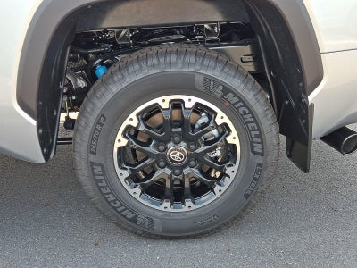 2026 Toyota Tundra 4WD 4WD SR5 CrewMax 5.5' Bed (SE)