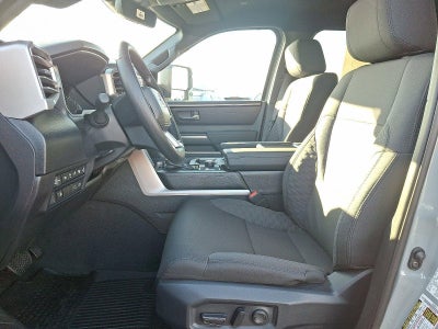 2026 Toyota Tundra 4WD 4WD SR5 CrewMax 5.5' Bed (SE)